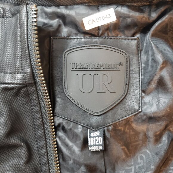 Urban Republic Boy's Black Faux Leather Moto Jacket - Size XL 18/20 - Picture 6 of 8